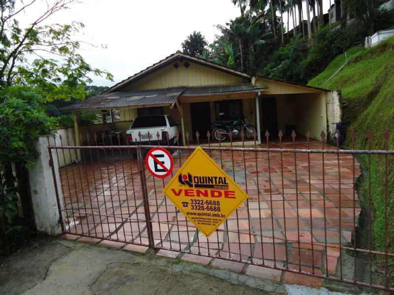0081 - Casa no GARCIA, 3 dormi